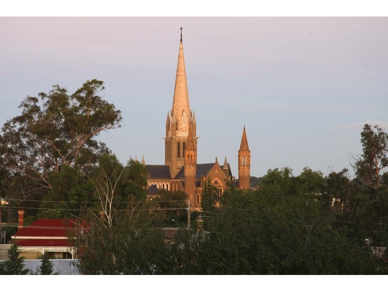 24 Old Violet Street, Bendigo VIC 3550