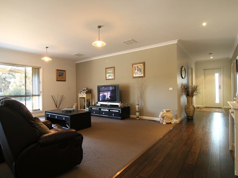 22 McIvor Forest Drive, Junortoun VIC 3551