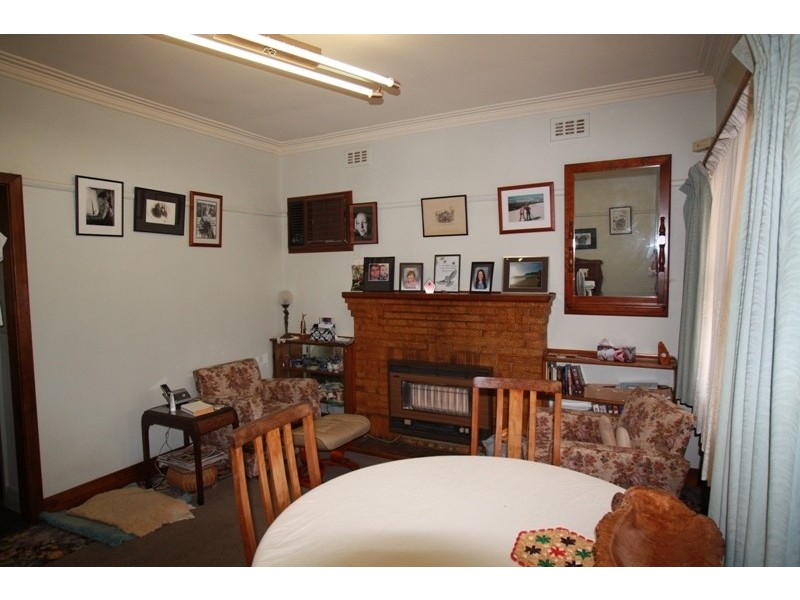5 Bray Street, Long Gully VIC 3550