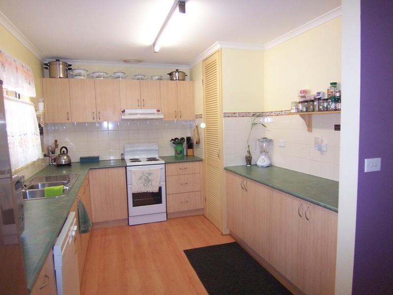 11 Sullivan Street, Inglewood VIC 3517