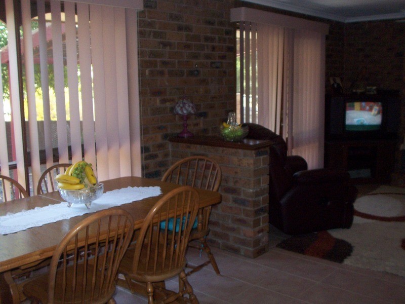 32 Pine Grove, Goornong VIC 3557