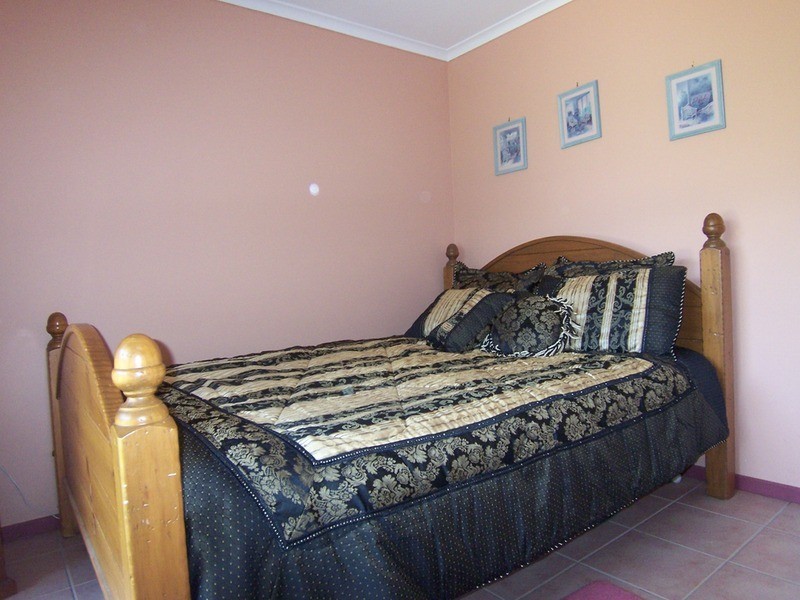 32 Pine Grove, Goornong VIC 3557