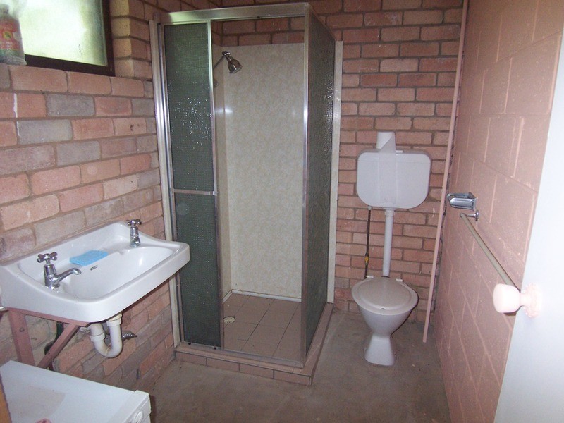 32 Pine Grove, Goornong VIC 3557