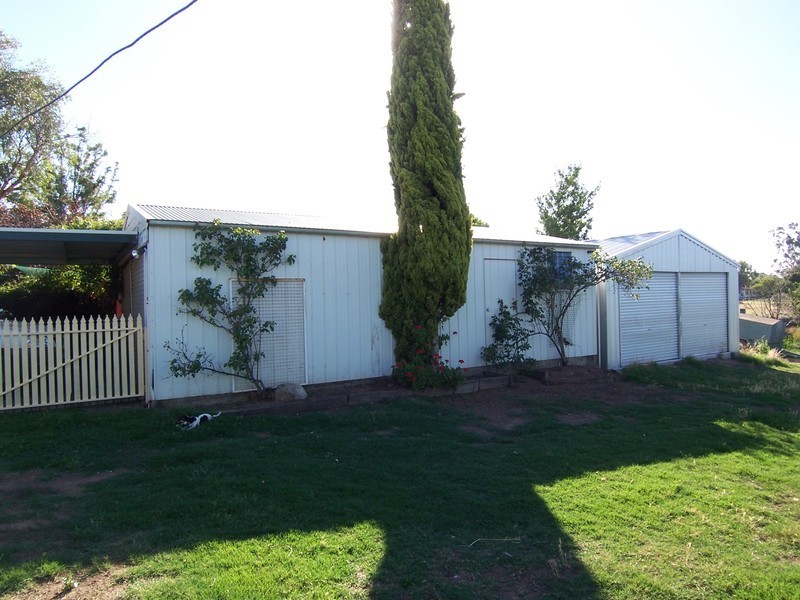 18 Taylor Street, California Gully VIC 3556