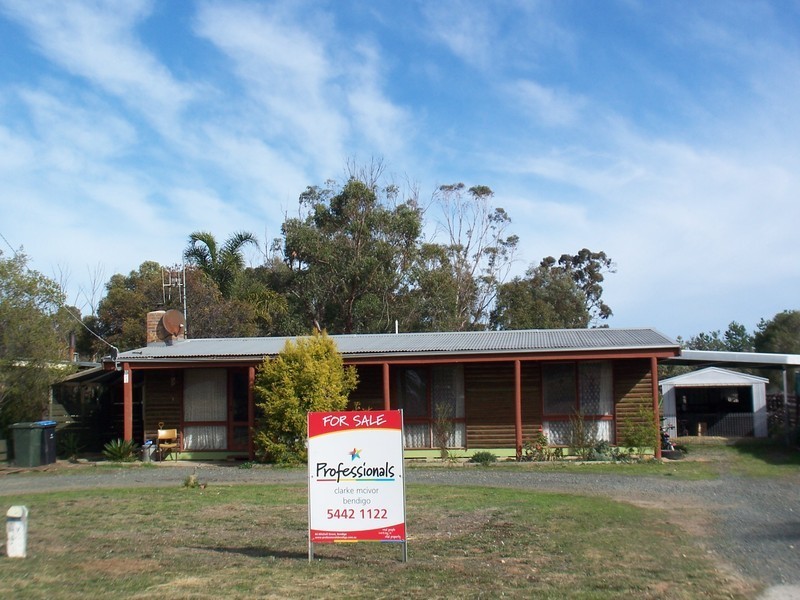 32 Tyler Street, Goornong VIC 3557
