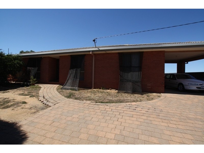 2a Specimen Hill Road, Golden Square VIC 3555