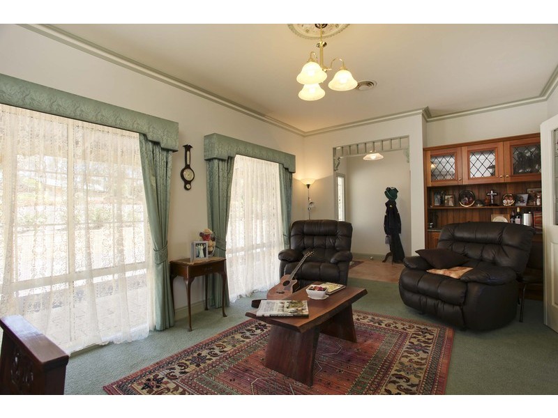12 Timbertop Rise, Maiden Gully VIC 3551