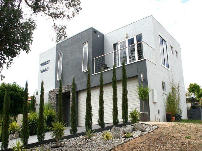 1A Lakewood Drive, Kennington VIC 3550