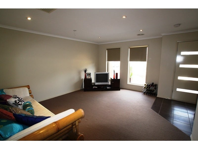 26 Cooba Drive, Epsom VIC 3551