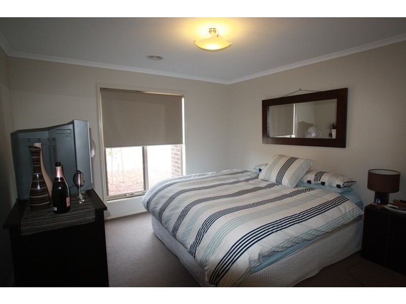 26 Cooba Drive, Epsom VIC 3551