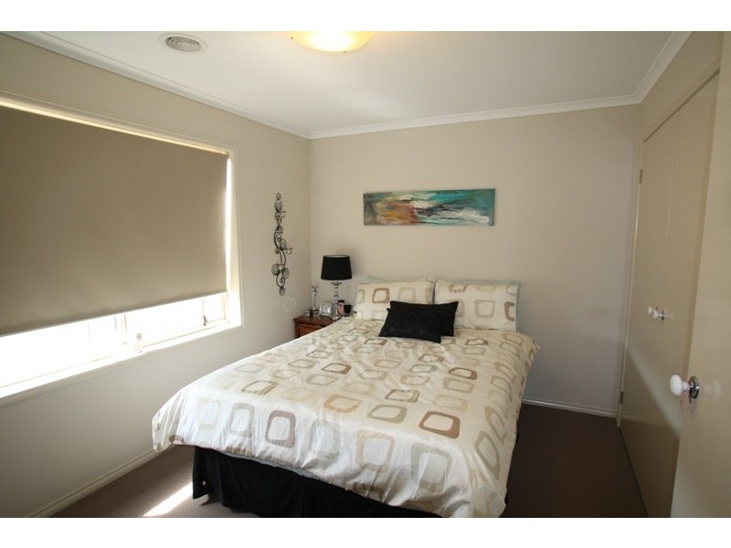 26 Cooba Drive, Epsom VIC 3551