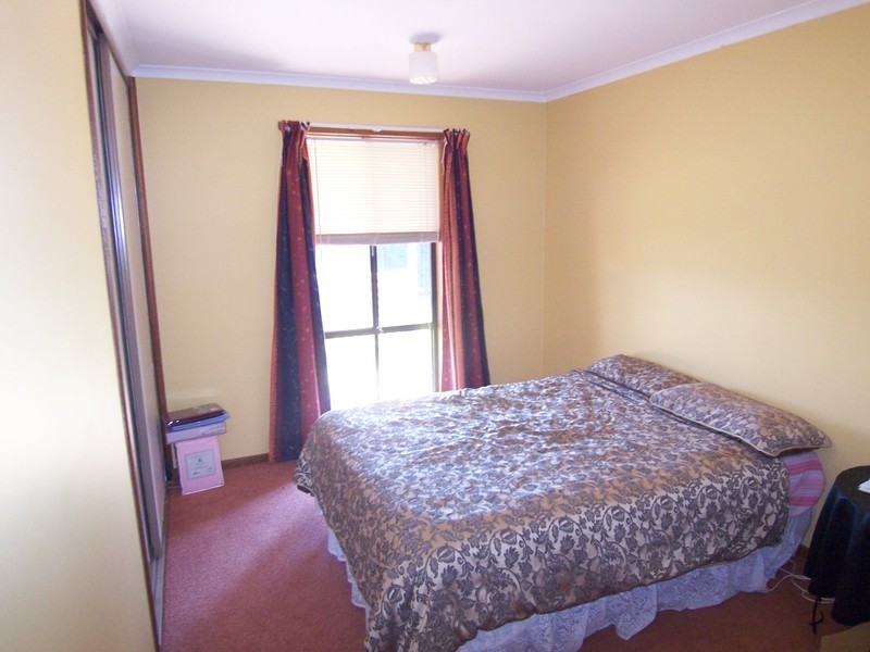 8 Hasker Court, Strathdale VIC 3550