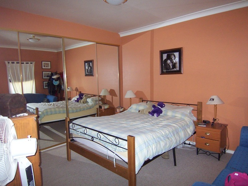 18 Taylor Street, California Gully VIC 3556