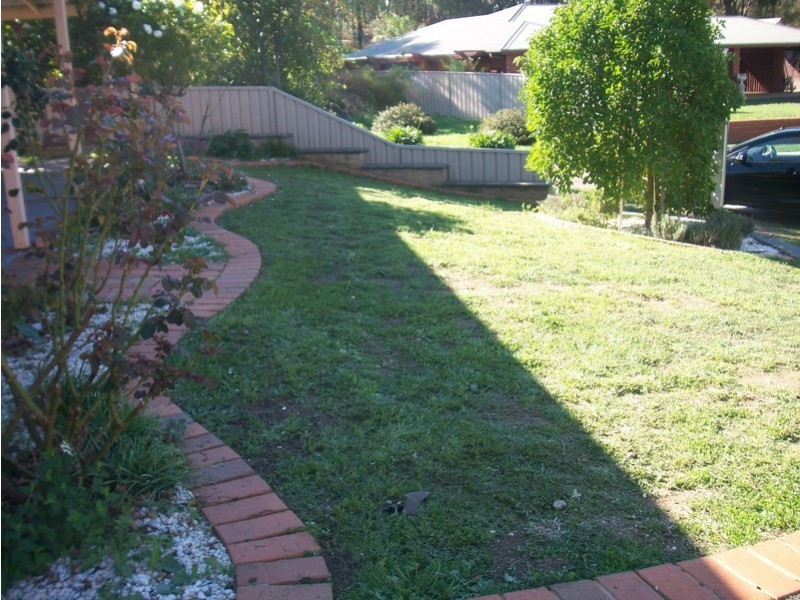 6 Pauline Crt, Kangaroo Flat VIC 3555