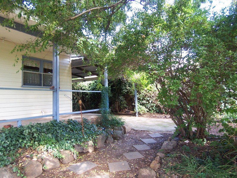 2 Clarke Street, Kennington VIC 3550