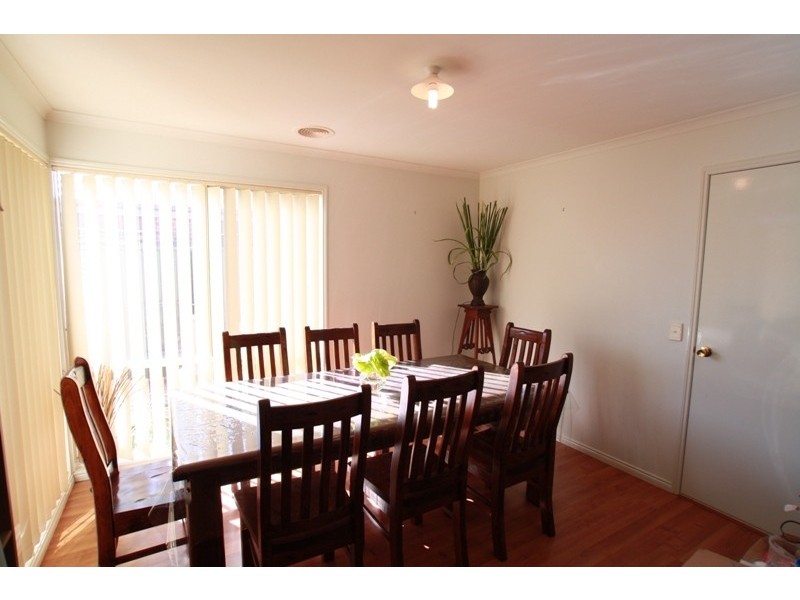 24 Abbey Close, Eaglehawk VIC 3556