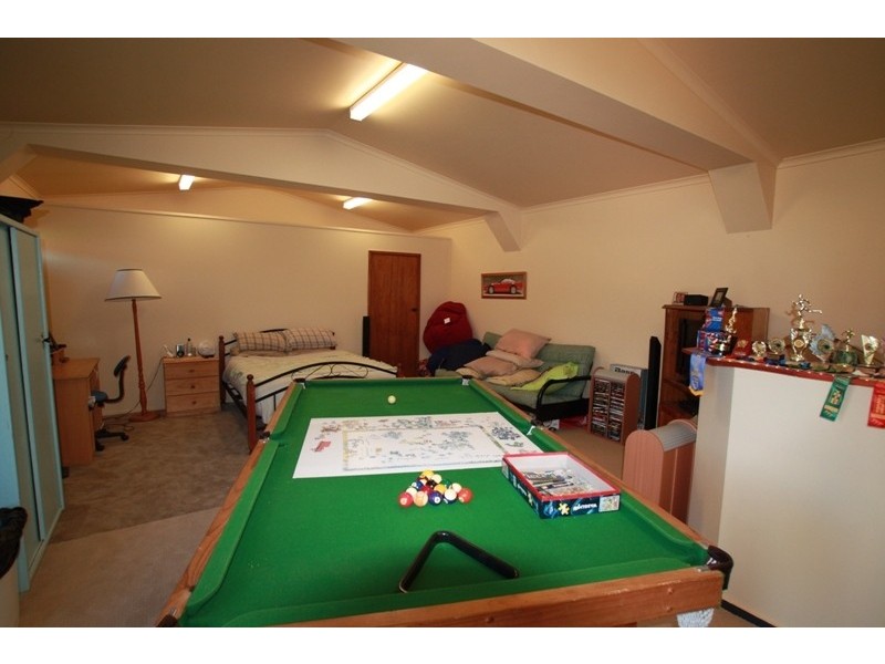 24 Abbey Close, Eaglehawk VIC 3556