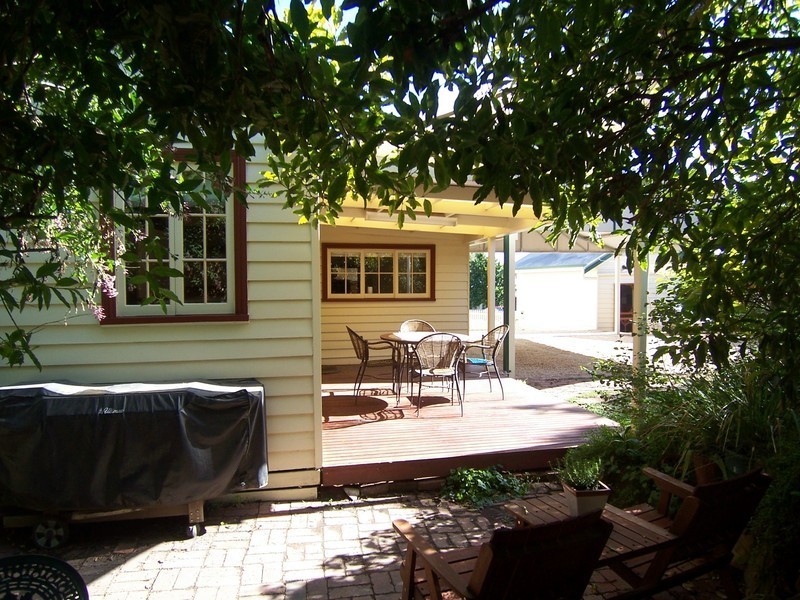 5 Barrell Street, Eaglehawk VIC 3556