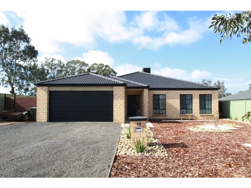 19 Clydebank Court, Strathfieldsaye VIC 3551