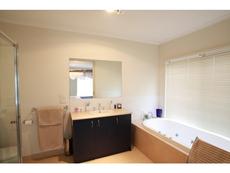 19 Clydebank Court, Strathfieldsaye VIC 3551