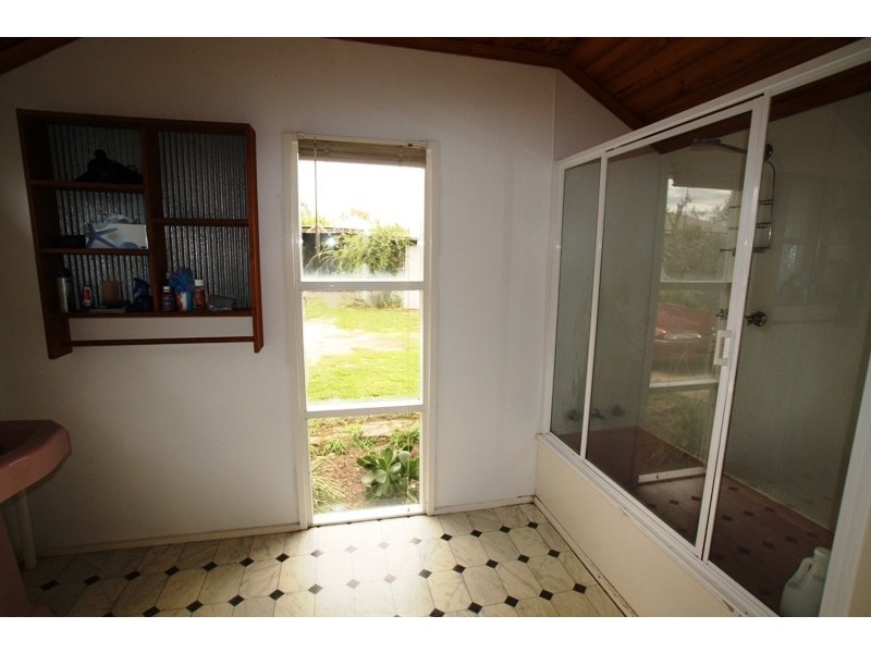 8 Smalley Street, California Gully VIC 3556