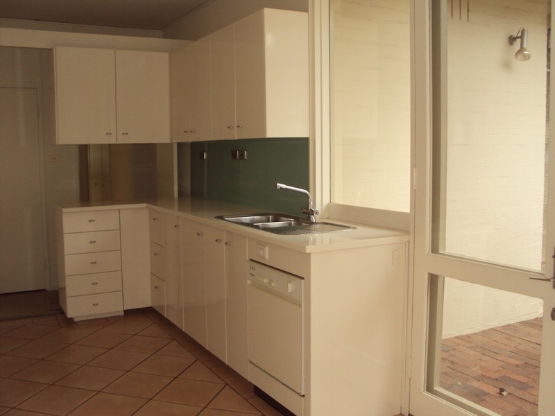 8 Yallambee Drive, Kennington VIC 3550