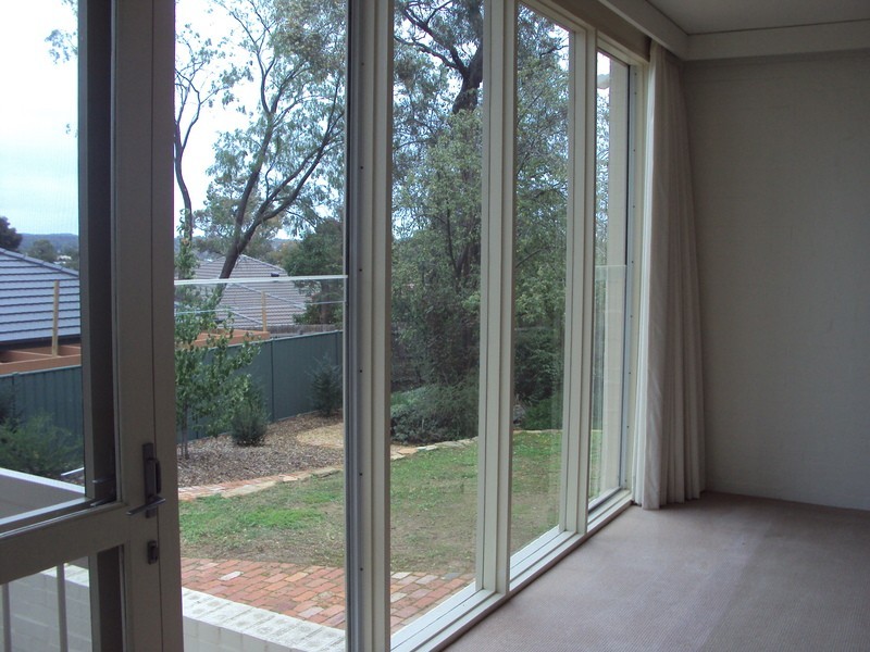 8 Yallambee Drive, Kennington VIC 3550