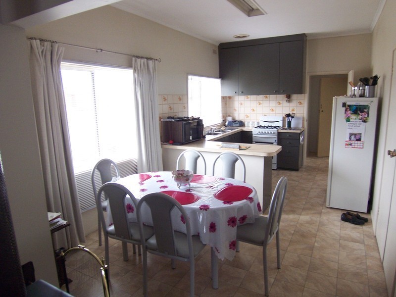 17 Green Street, California Gully VIC 3556