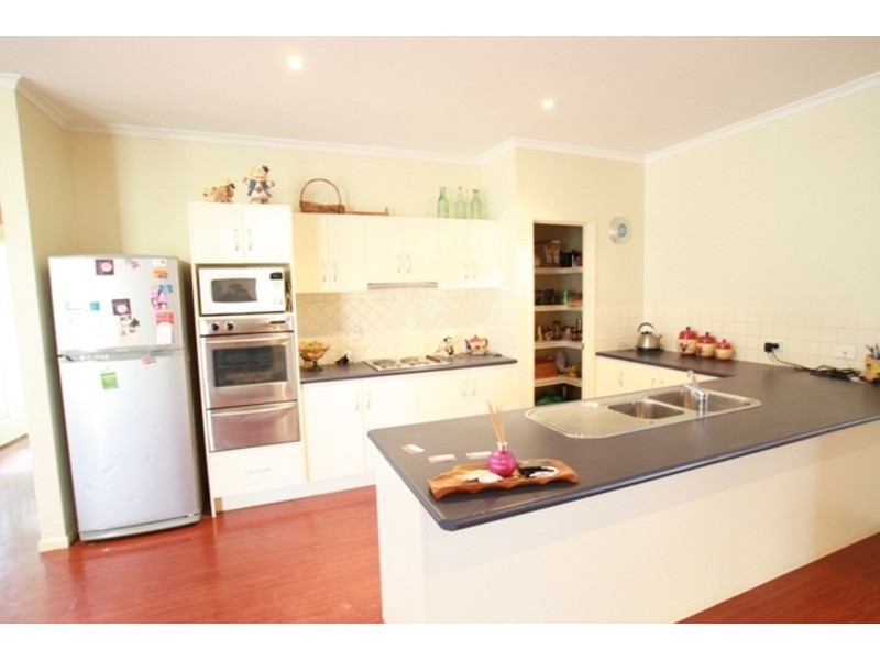 25 Marcus Court, Maiden Gully VIC 3551