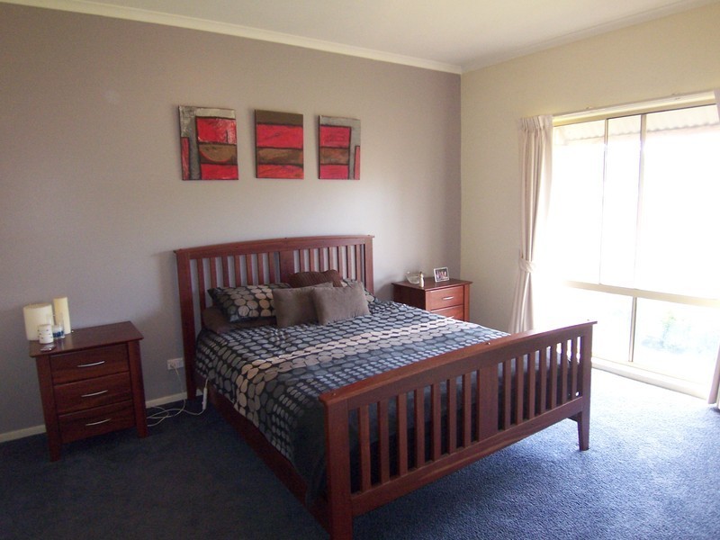 25 Marcus Court, Maiden Gully VIC 3551