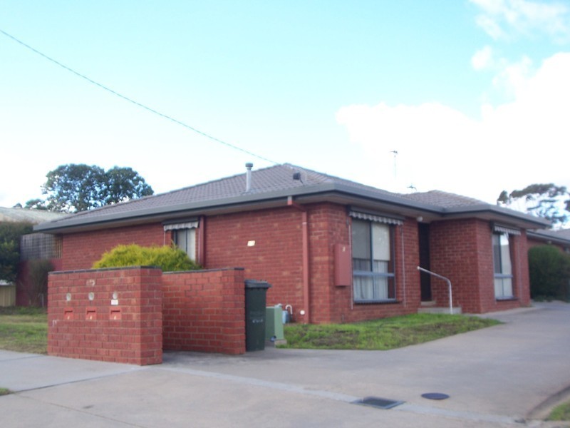 1/97B Panton Street, Golden Square VIC 3555