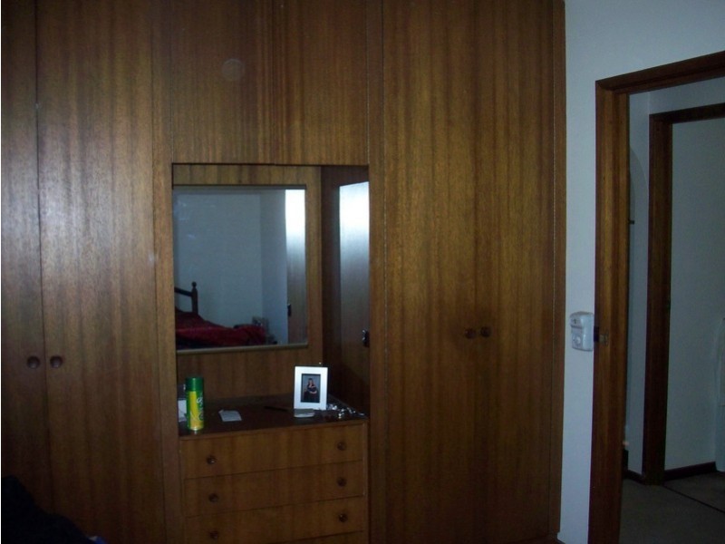 6/27 Nish Street, Flora Hill VIC 3550