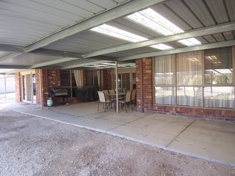 114 Edwards Road, Maiden Gully VIC 3551