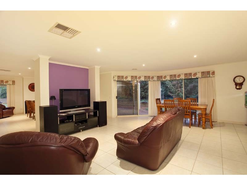 165 Lockwood Road, Kangaroo Flat VIC 3555