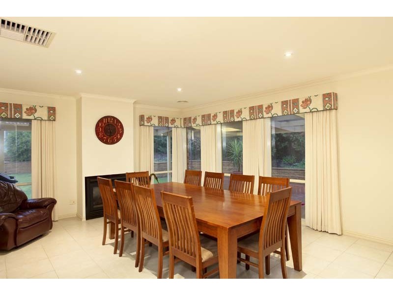 165 Lockwood Road, Kangaroo Flat VIC 3555