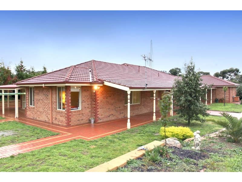 165 Lockwood Road, Kangaroo Flat VIC 3555