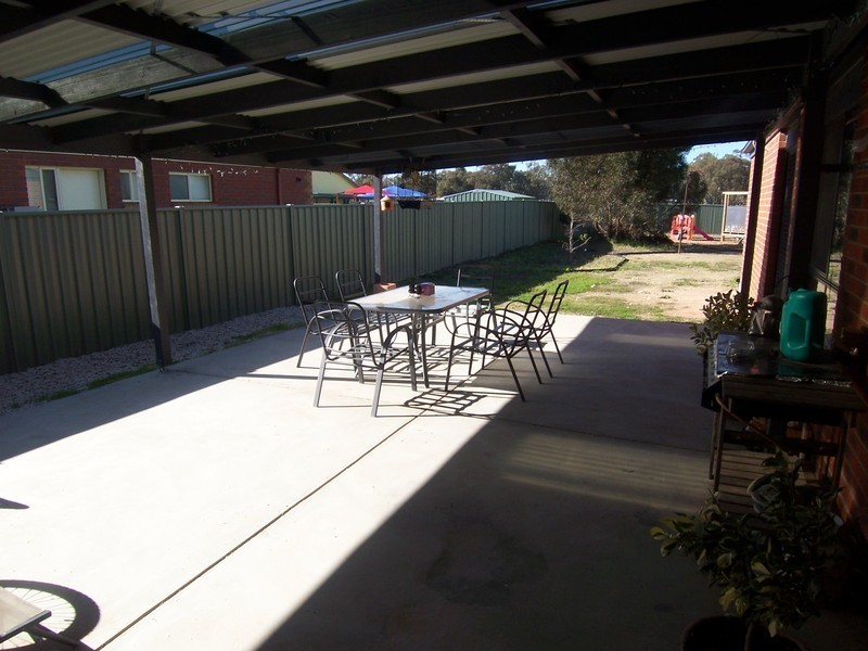 170 Myrtle Road, Ascot VIC 3551