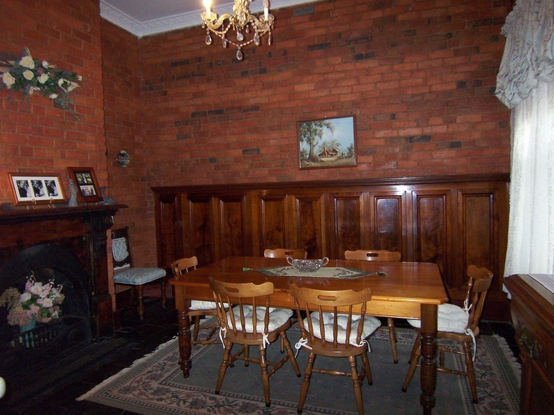 86 High Street, Wedderburn VIC 3518