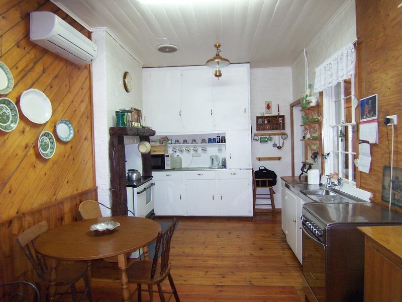 86 High Street, Wedderburn VIC 3518