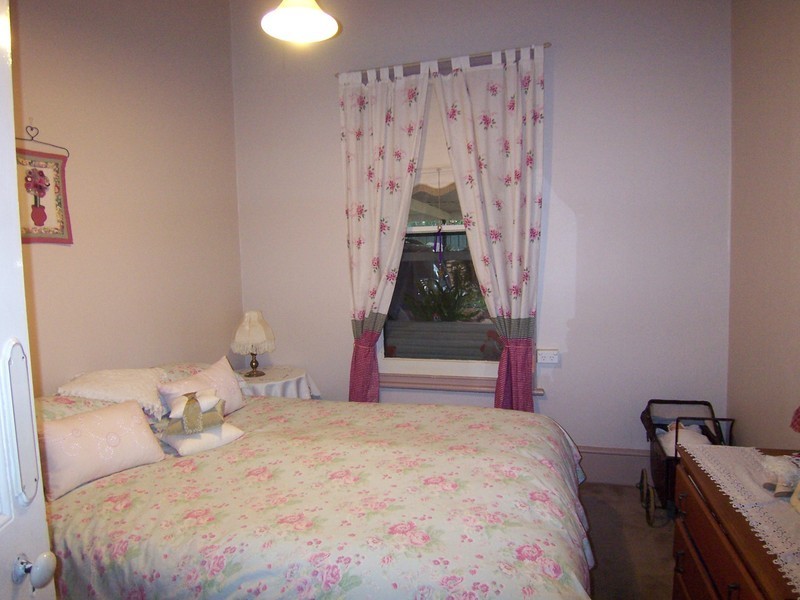 86 High Street, Wedderburn VIC 3518