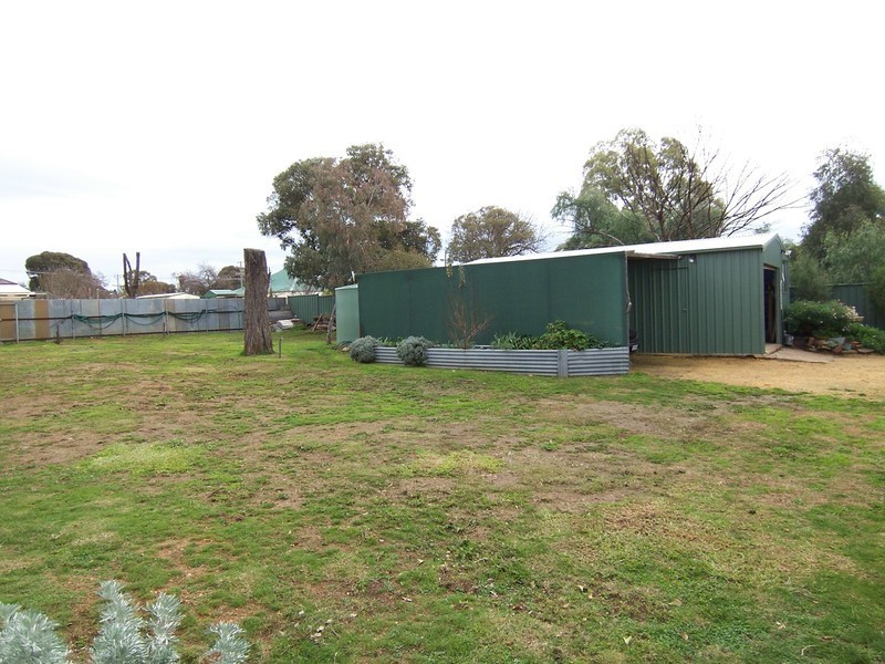 86 High Street, Wedderburn VIC 3518
