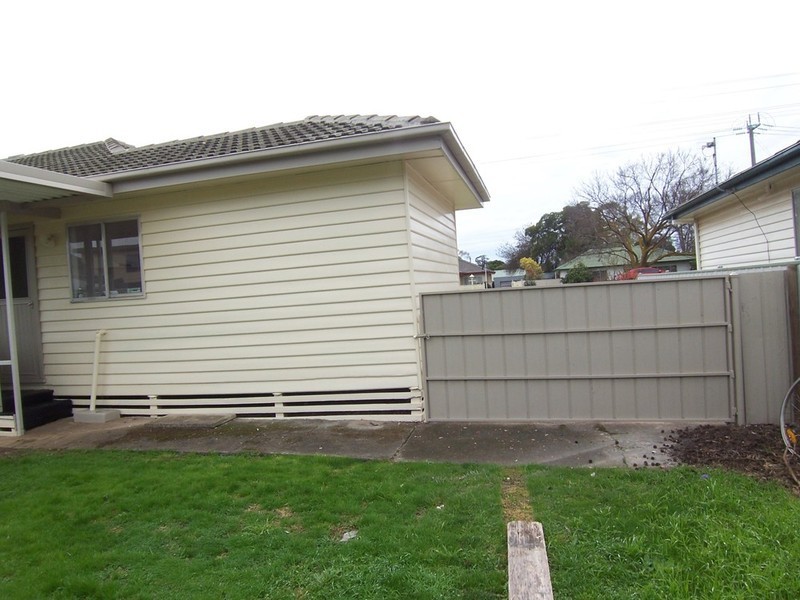 29 Alder Street, Kangaroo Flat VIC 3555