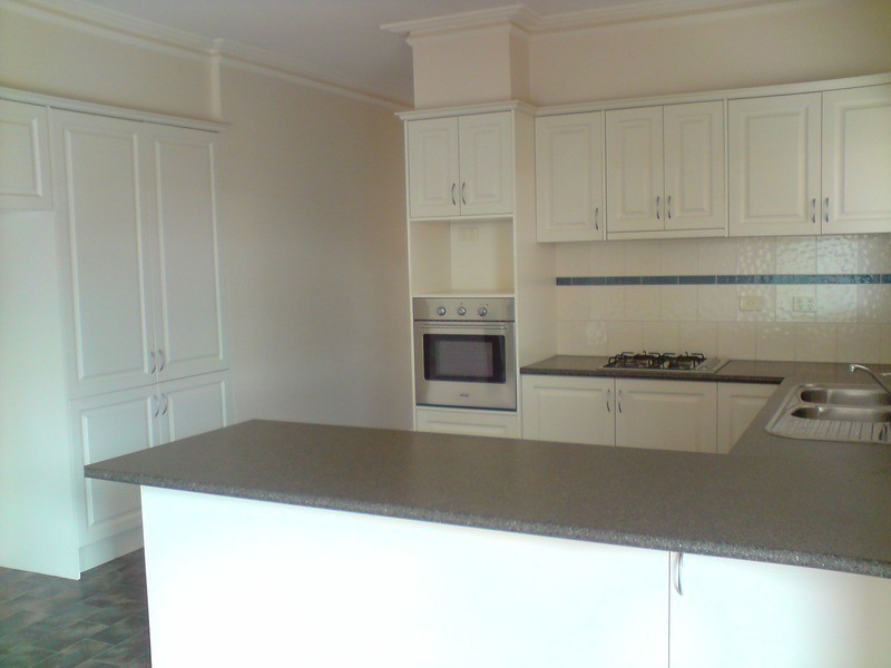 3/30 Race Street, Flora Hill VIC 3550