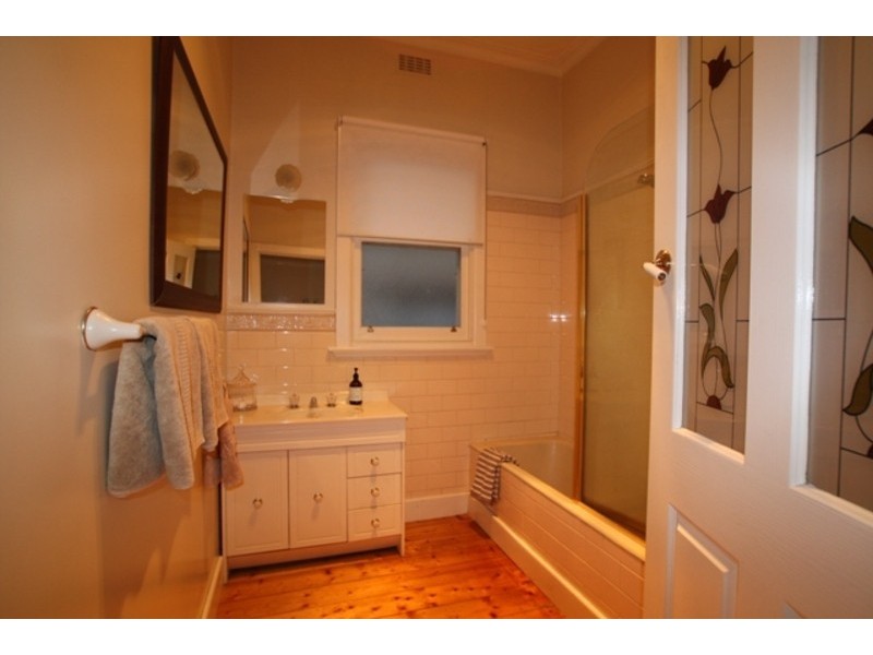 83 Condon Street, Kennington VIC 3550