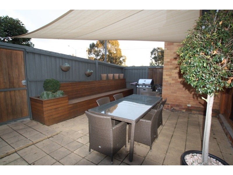 83 Condon Street, Kennington VIC 3550