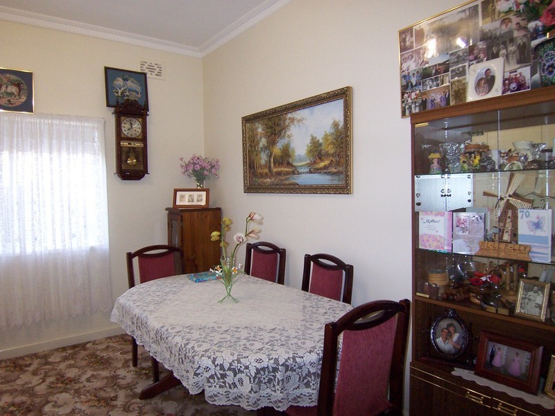 5 Olympic Parade, Kangaroo Flat VIC 3555