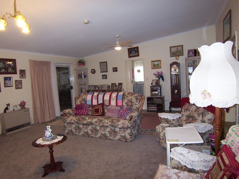 5 Olympic Parade, Kangaroo Flat VIC 3555