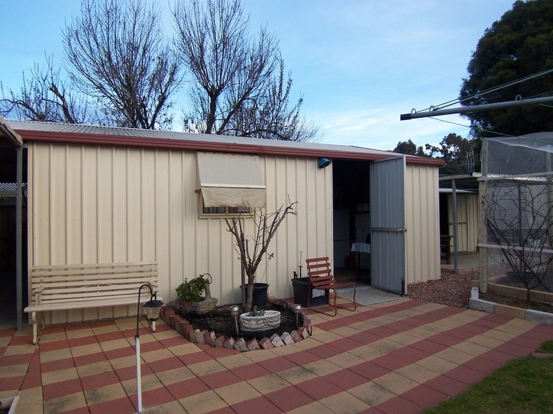 5 Olympic Parade, Kangaroo Flat VIC 3555