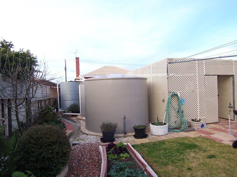 5 Olympic Parade, Kangaroo Flat VIC 3555