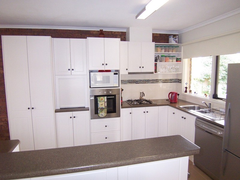 24 Ridgeway Crescent, Kennington VIC 3550